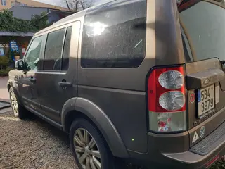 automobil Land Rover Discovery 4 HSE