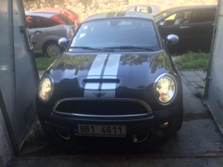 automobil MINI Cooper