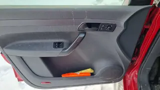 18 ROLUC automobil VW CADDY 1.6 TDI, RZ. 7T71145