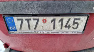 18 ROLUC automobil VW CADDY 1.6 TDI, RZ. 7T71145