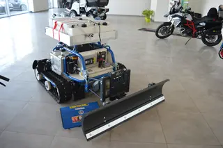 SGEF 05. Autonomní sekačka Barbieri X-ROT 80 PRO