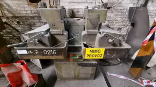 PŽSK 19. Bruska na nože dvoukotoučová