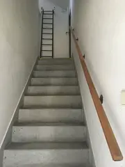 Komerční budova Křečhoř, okres Kolín