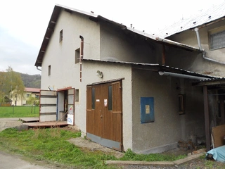 Budova Loučky nad Odrou, okres Nový Jičín