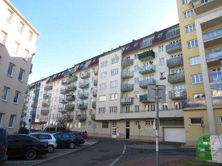 Byt č. 128 a garáž Praha-Kyje, ul. Lipnická