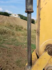 traktorbagr Caterpillar 432E - BESU Profistav s.r.o.