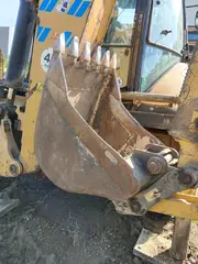 traktorbagr Caterpillar 432E - BESU Profistav s.r.o.