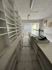 Obchodní prostor 55m2 Kadaň, ulice Chomutovská, bývalá cukrárna