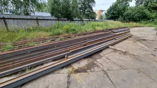 DAMANTECH movitý majetek 02 - skladové zásoby, kancelářské vybavení a doména damantech.cz