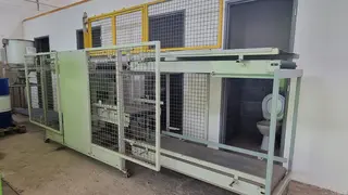 LAM 10 Dopravník - elektrické třídění kusů