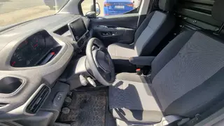 OKAY 13 - Položka č. 8 SMP - Peugeot Partner 2BX 6086