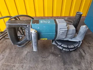 TBK 03 Drážkovačka Makita SG150