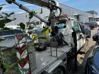 E - aukce ČEZ MERCEDES G, RZ 8T70645