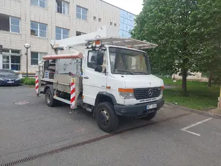 E - aukce ČEZ MERCEDES VARIO, RZ 8T73909