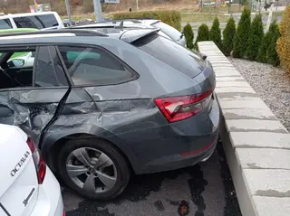  E - aukce ČEZ ŠKODA SUPERB combi, RZ 1TX1937