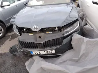  E - aukce ČEZ ŠKODA SUPERB combi, RZ 1TX1937