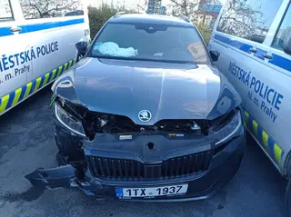  E - aukce ČEZ ŠKODA SUPERB combi, RZ 1TX1937