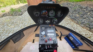 EZE 01 - Vrtulník Robinson R44 Raven I