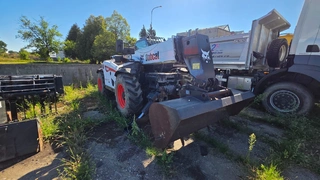 EZE 04. - BOBCAT T41140 SLP 100, VIN B41H11141 (+ vidle, hák), spz M019276