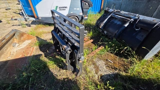 EZE 04. - BOBCAT T41140 SLP 100, VIN B41H11141 (+ vidle, hák), spz M019276