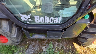 EZE 04. - BOBCAT T41140 SLP 100, VIN B41H11141 (+ vidle, hák), spz M019276