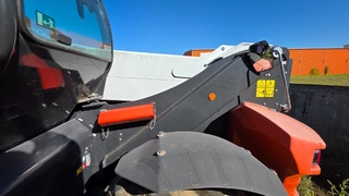 EZE 04. - BOBCAT T41140 SLP 100, VIN B41H11141 (+ vidle, hák), spz M019276