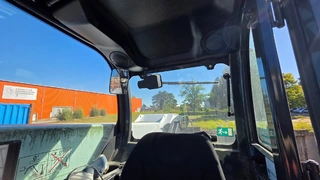 EZE 04. - BOBCAT T41140 SLP 100, VIN B41H11141 (+ vidle, hák), spz M019276