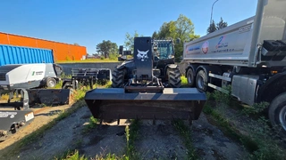 EZE 04. - BOBCAT T41140 SLP 100, VIN B41H11141 (+ vidle, hák), spz M019276