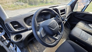 EZE 06 - IVECO DAILY VAN, 7M1 5969