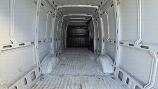 EZE 06 - IVECO DAILY VAN, 7M1 5969