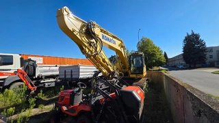 EZE 07. - Pásový bagr KOMATSU PC210LCI-11