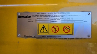 EZE 07. - Pásový bagr KOMATSU PC210LCI-11