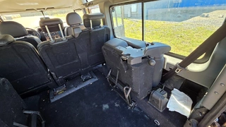 EZE 08 - Land Rover, Defender, 5M0 6804