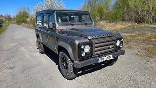 EZE 08 - Land Rover, Defender, 5M0 6804
