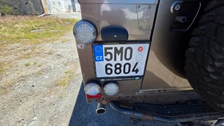 EZE 08 - Land Rover, Defender, 5M0 6804