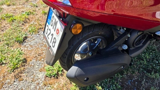 EZE 10. - Skútr YAMAHA SED5, LTS 125-C, spz 6M3218