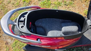 EZE 10. - Skútr YAMAHA SED5, LTS 125-C, spz 6M3218