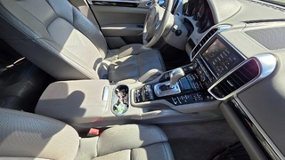 EZE 12 - Porsche Cayenne 3.0 tdi, 5M23235