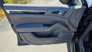 EZE 12 - Porsche Cayenne 3.0 tdi, 5M23235