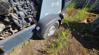 EZE 17. - Mobilní čerpadlo na beton a potěry Schwing TP 100 - D, spz 1TT7391