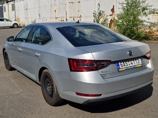 EZE 19. - Osobní automobil Škoda Superb, 6AS4113
