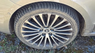 EZE 20 - ŠKODA SUPERB 2,0 tdi, 4AJ 8376