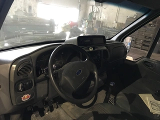 FORD TRANSIT 350L - Real-Invest CL a.s.