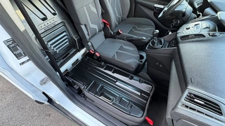 FORD TRANSIT CONNECT 1.6 TDCi 70 kW, VIN: WF0RXXWPGRGR79594