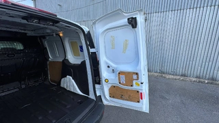 FORD TRANSIT CONNECT 1.6 TDCi 70 kW, VIN: WF0RXXWPGRGR79594
