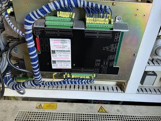 STERLING 01 Frézka FGS 40 CNC