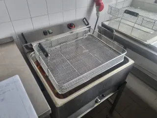 RC 07 Fritéza velká 