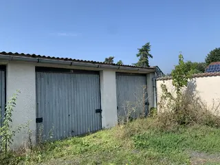Garáž Neratovice p. č. St. 2541, okres Mělník
