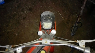 historická motorka Jawa 555