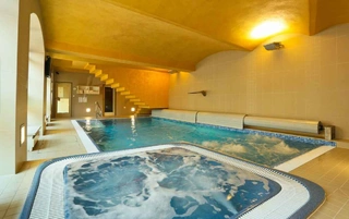 Hotel LEV Lovosice, okres Litoměřice, ulice Kostelní
